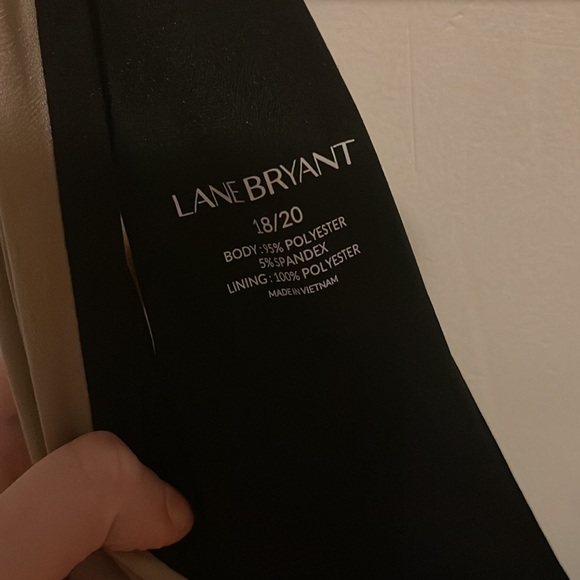 Lane Bryant 18/20 Color Block Deep V-Neck Sleeveless Black - Picture 2 of 4